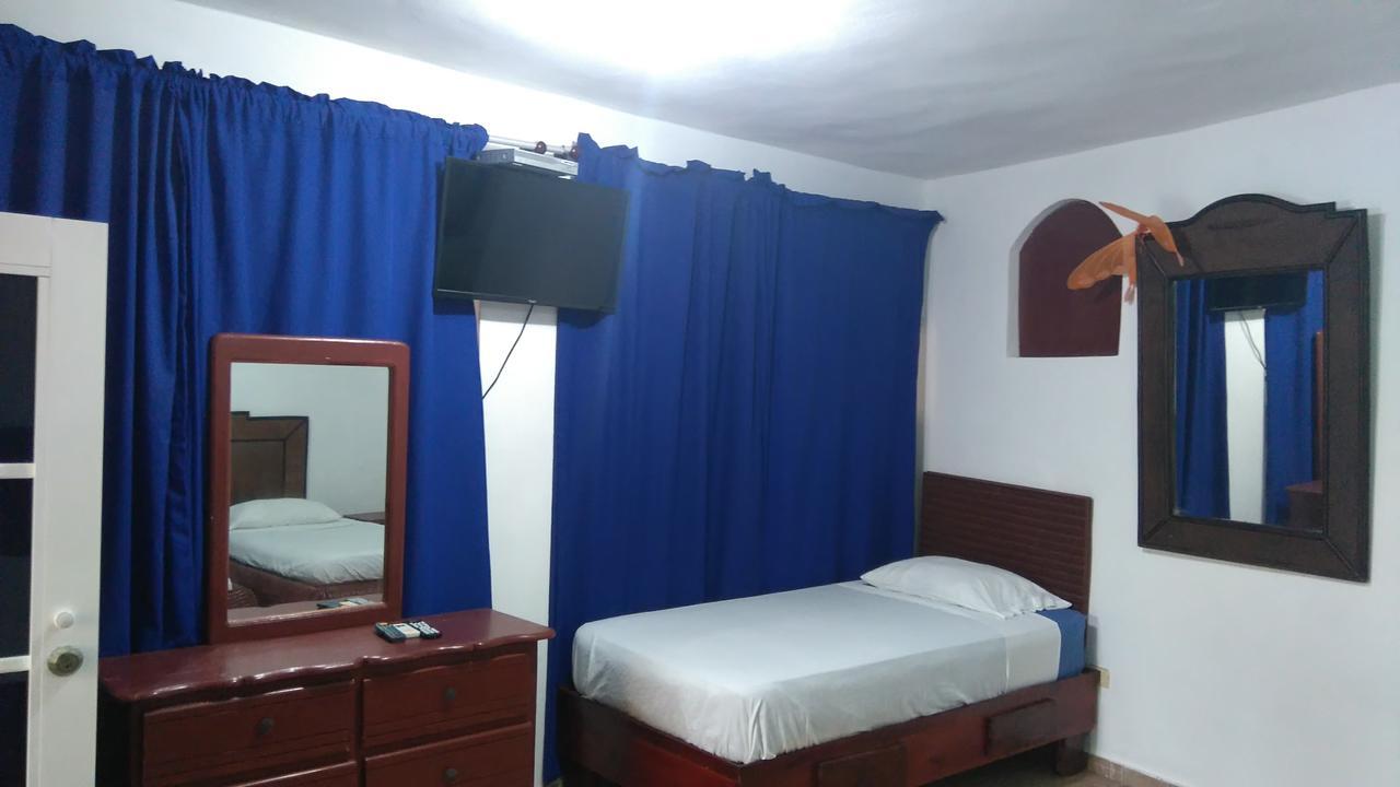 יומה Hotel El Viejo Pirata מראה חיצוני תמונה