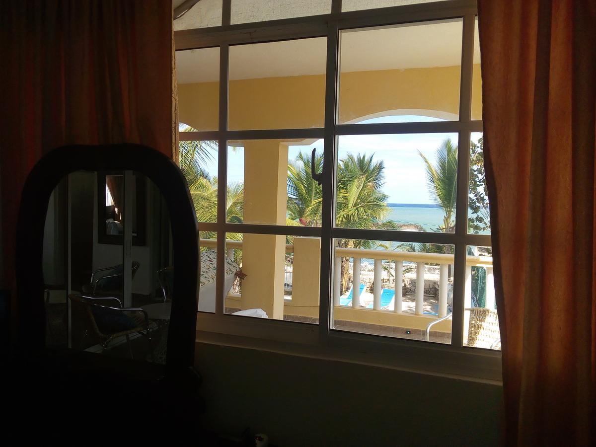 יומה Hotel El Viejo Pirata מראה חיצוני תמונה